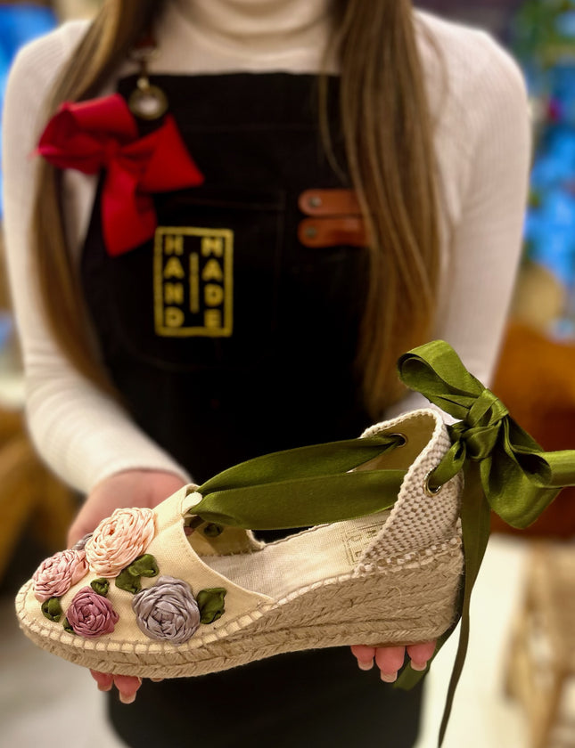 Custom-made Espadrilles Bosque de Rosas