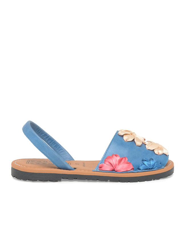 Menorquina Flowers in Santorini Blue