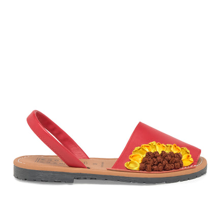 Menorquina Sunflower in Red Flat