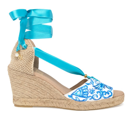 Espadrilles Petit Cadeau in High Heel