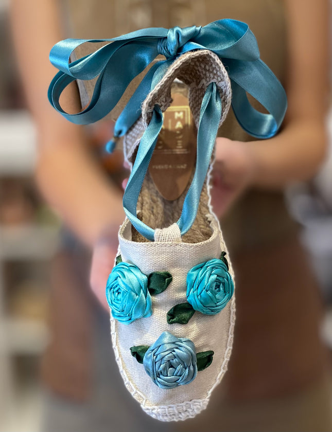 Custom-made Espadrilles Flat Classic Blue Roses