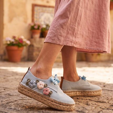 Basket Sneaker with Flowers