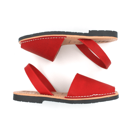 Leather Sandal-Menorquina Ruby Flat by Ethical & Sustainable Fashion Brand Mamahuhu